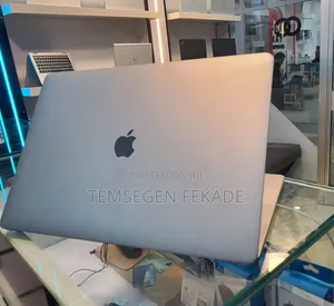 New Laptop Apple MacBook Pro 2019 32GB Intel Core i9 SSD 1T