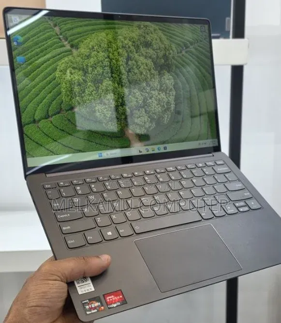 New Laptop Lenovo IdeaPad 100 16GB AMD Ryzen 7 SSD 512GB