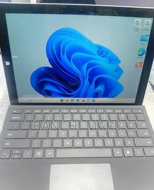 New Laptop Microsoft Surface Pro 3 8GB Intel Core i7 SSD 256GB