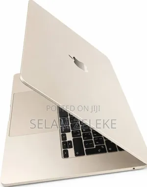 New Laptop Apple MacBook Air 2023 M2 8GB Apple M2 SSD 512GB