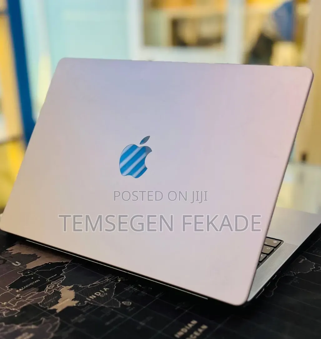 New Laptop Apple MacBook Pro 2021 M1 16GB Apple M1 Pro SSD 512GB