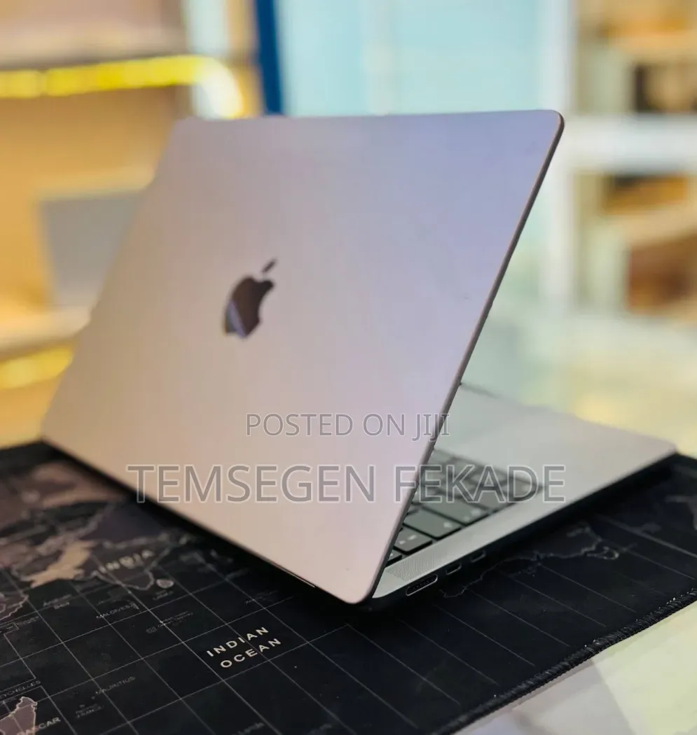New Laptop Apple MacBook Pro 2021 M1 16GB Apple M1 Pro SSD 512GB