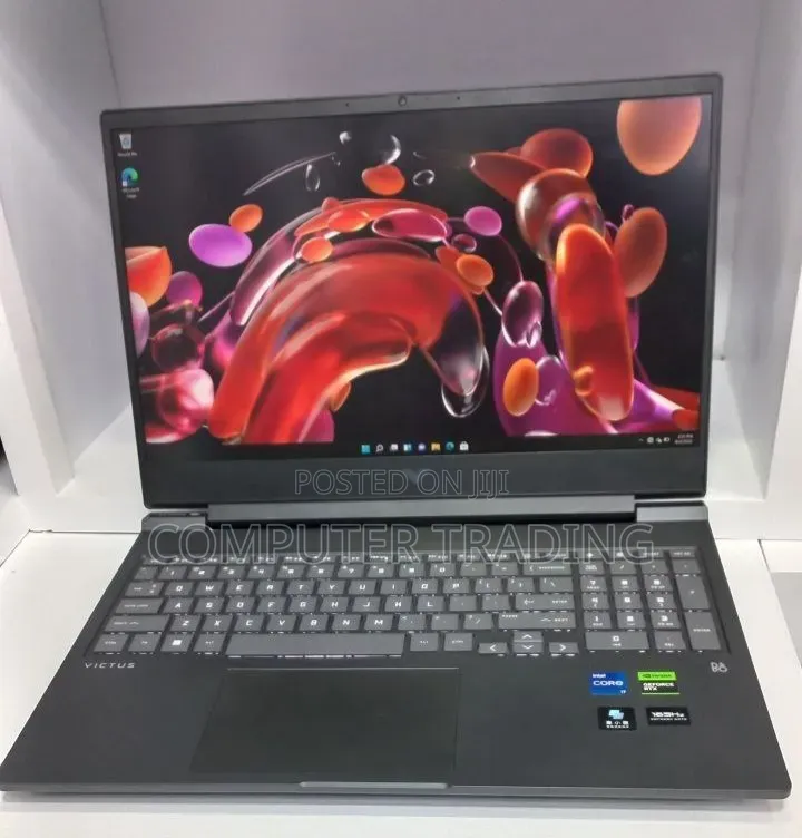 New Laptop HP Victus 16 16GB Intel Core i7 SSD 1T