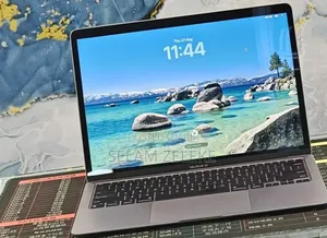 New Laptop Apple MacBook Air 2020 M1 16GB Apple M1 SSD 1T
