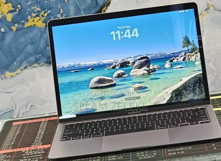 New Laptop Apple MacBook Air 2020 M1 16GB Apple M1 SSD 1T