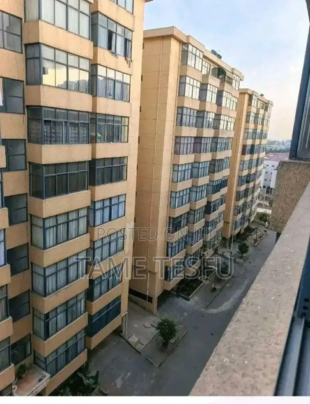 Furnished 4bdrm Apartment in Hayat, Bole for sale