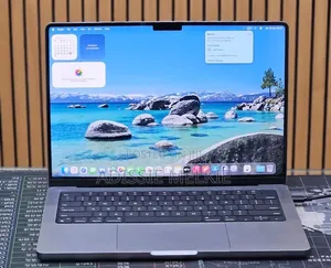 New Laptop Apple MacBook 16GB Apple M1 Pro SSD 512GB