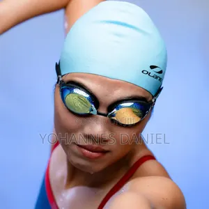 Professional Uv Shield Anti Fog Swimming Goggles