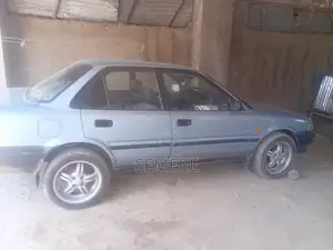 Toyota Corolla Sedan 1992 Blue