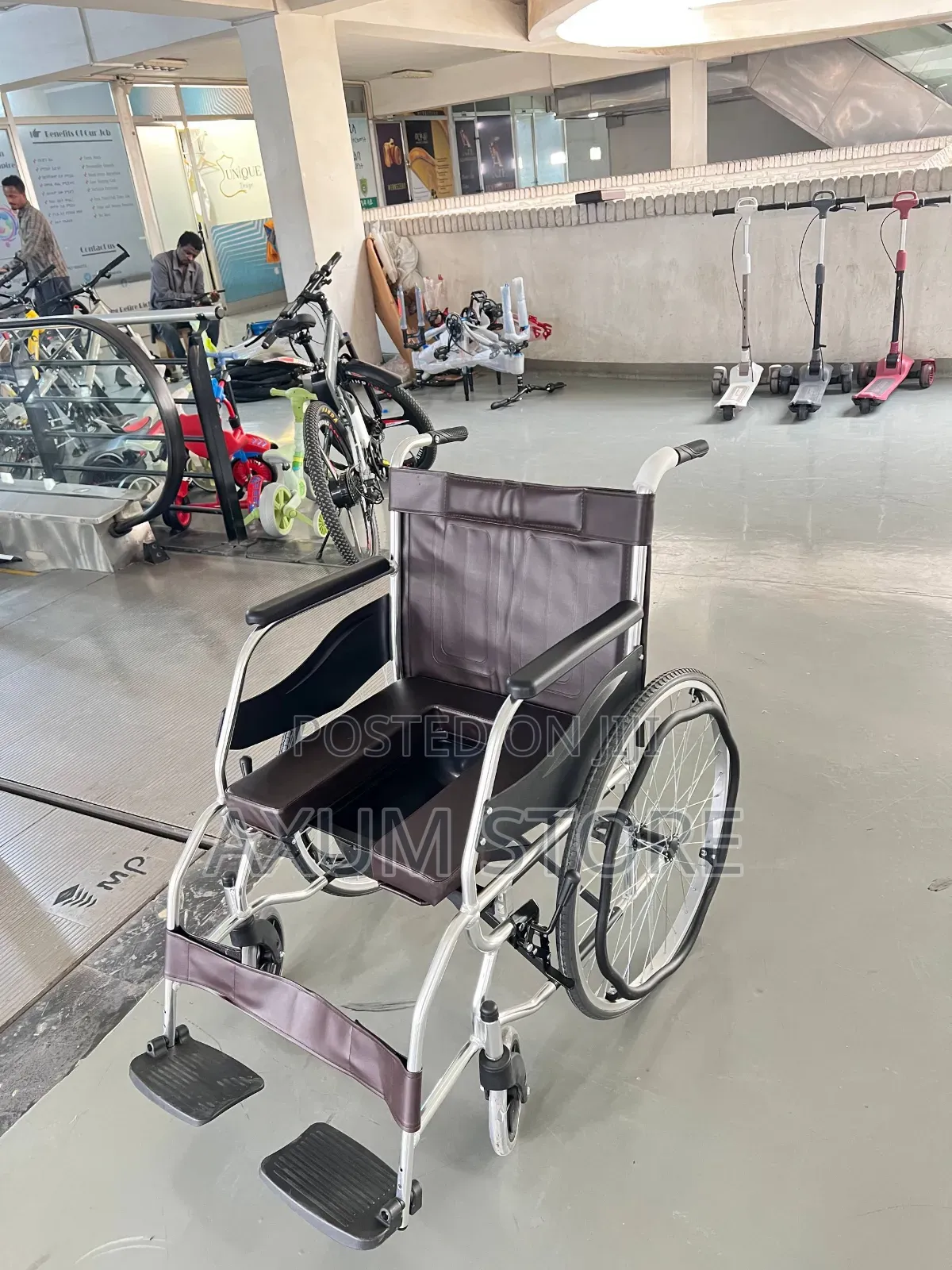 6. ቀላል እና ጠንካራ ዊልቸር | Lightweight and Strong Wheelchair