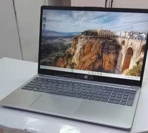 New Laptop HP 16GB Intel Core i7 SSD 1T