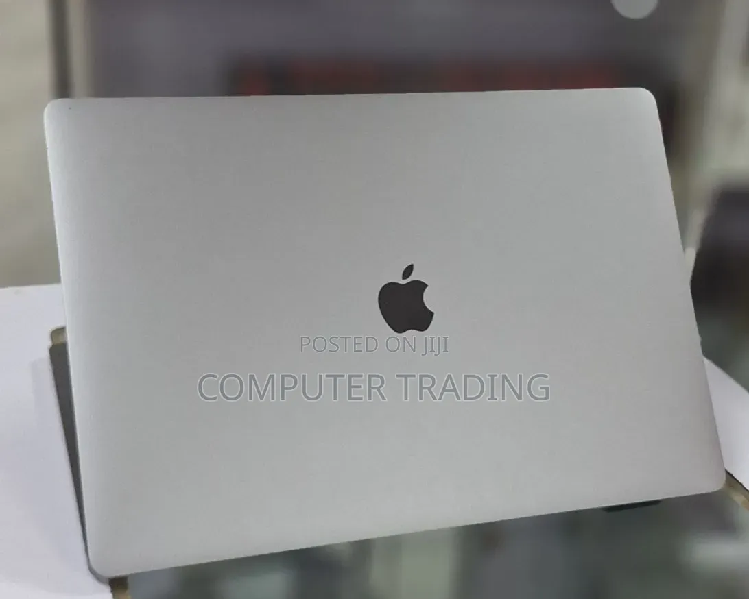 New Laptop Apple MacBook Pro 2019 64GB Intel Core i9 SSD 512GB