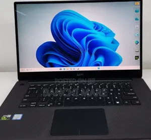 New Laptop Dell XPS 15 16GB Intel Core i7 SSD 512GB