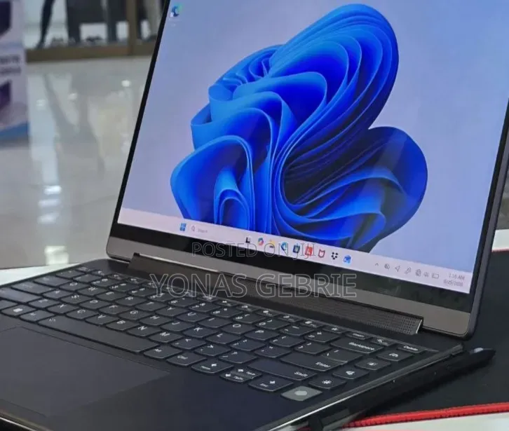 New Laptop Lenovo 16GB Intel Core i7 SSD 1T