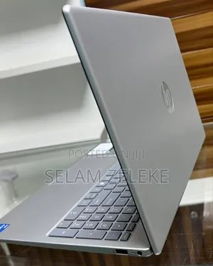 New Laptop HP 16GB Intel Core i5 SSD 1T