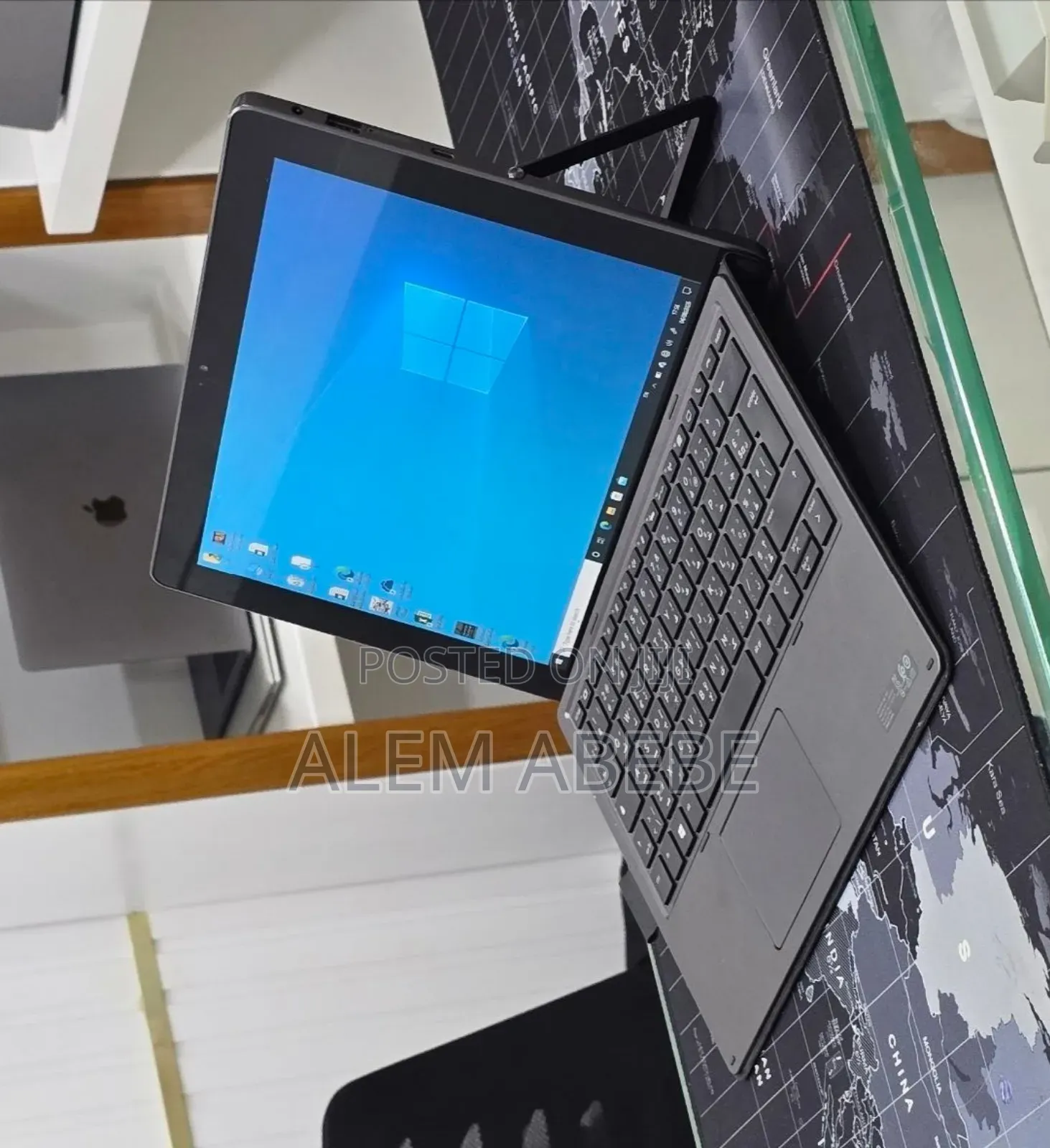 New Laptop HP EliteBook X2 1012 G2 8GB Intel Core i5 SSD 128GB