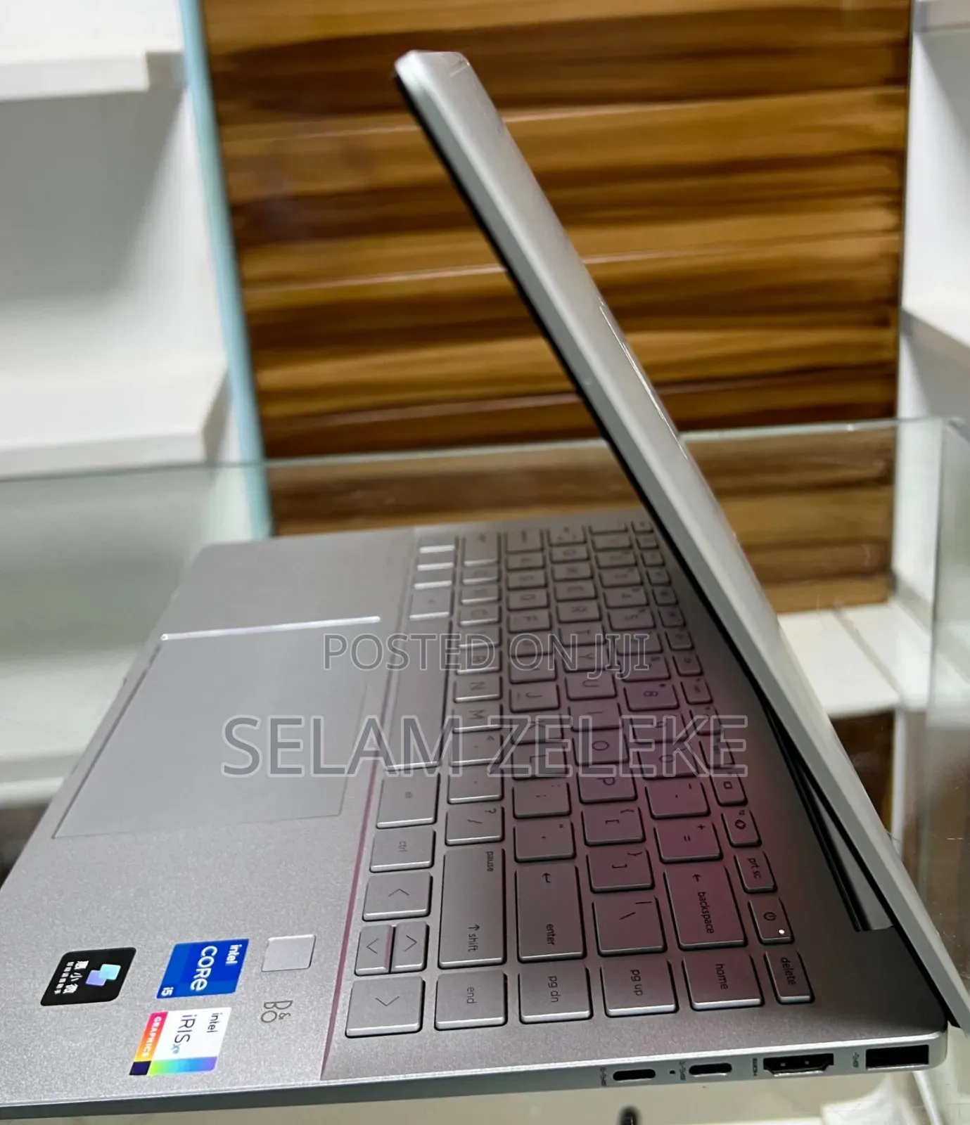 New Laptop HP 16GB Intel Core i5 SSD 1T