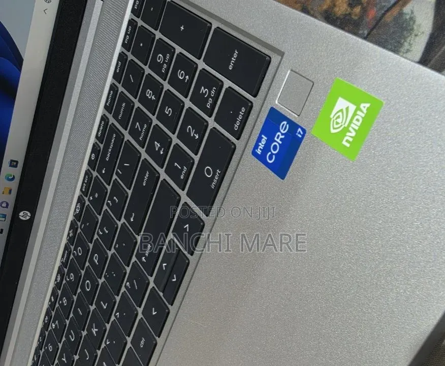 New Laptop HP ProBook 450 G8 16GB Intel Core i7 SSD 512GB