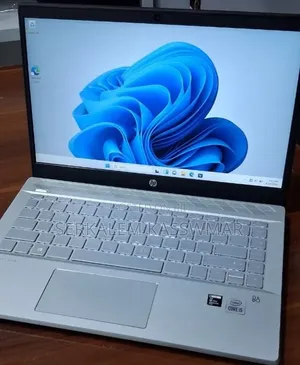 New Laptop HP Pavilion 14 8GB Intel Core i5 SSD 512GB