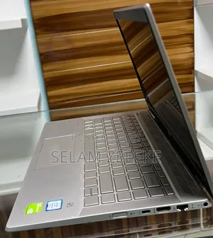 New Laptop HP 8GB Intel Core i5 SSD 256GB