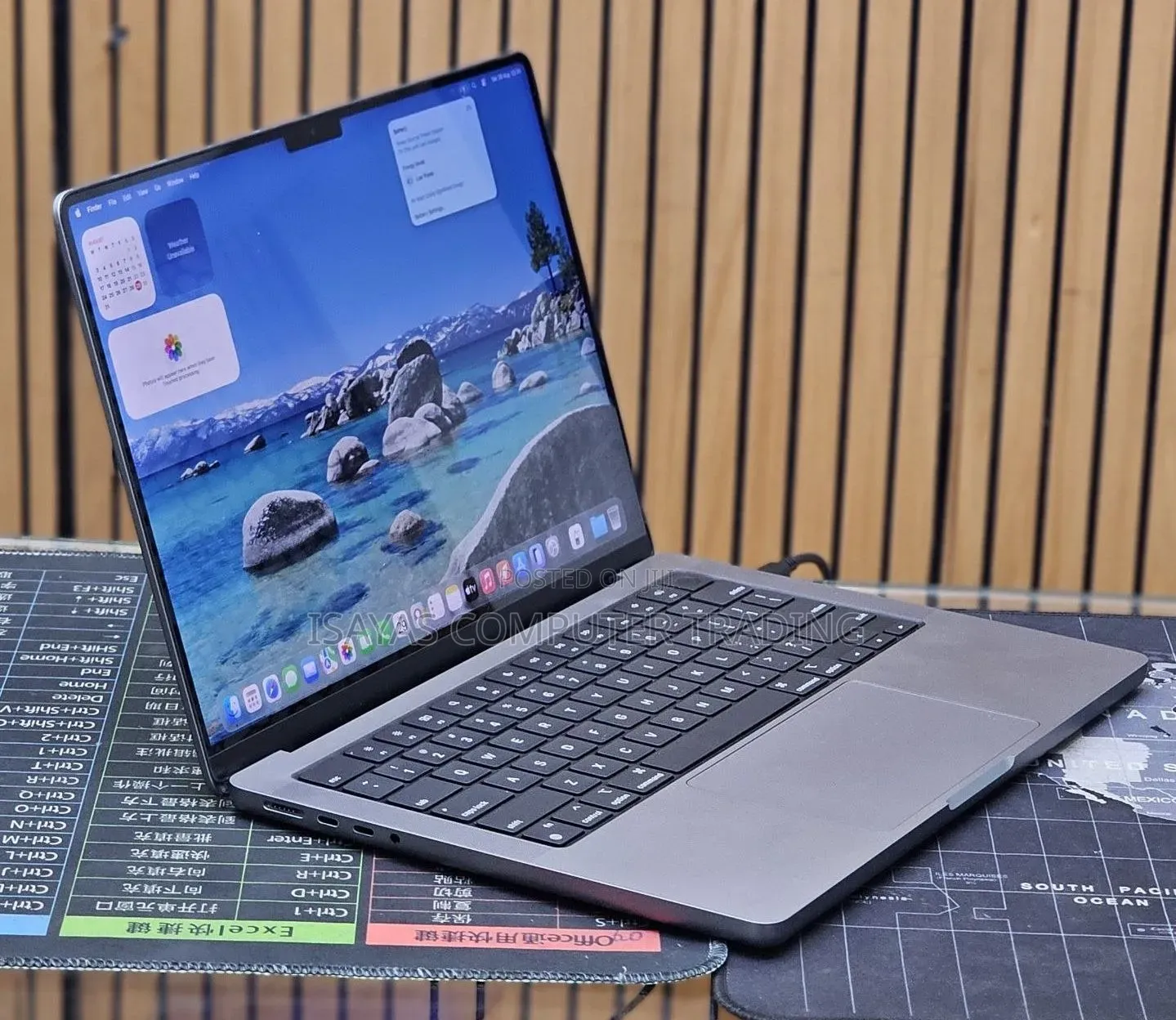 New Laptop Apple MacBook Pro 2021 M1 16GB Apple M1 Pro SSD 512GB