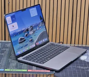 New Laptop Apple MacBook Pro 2021 M1 16GB Apple M1 Pro SSD 512GB