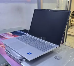 New Laptop HP Stream Notebook 16GB Intel Core i5 SSD 1T