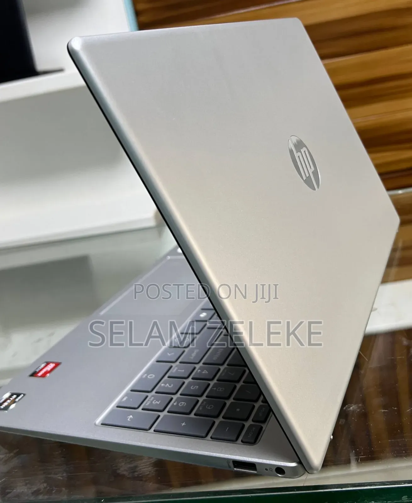 New Laptop HP 8GB AMD Ryzen 5 SSD 512GB