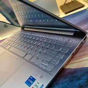 New Laptop HP Pavilion 14 16GB Intel Core i7 SSD 512GB
