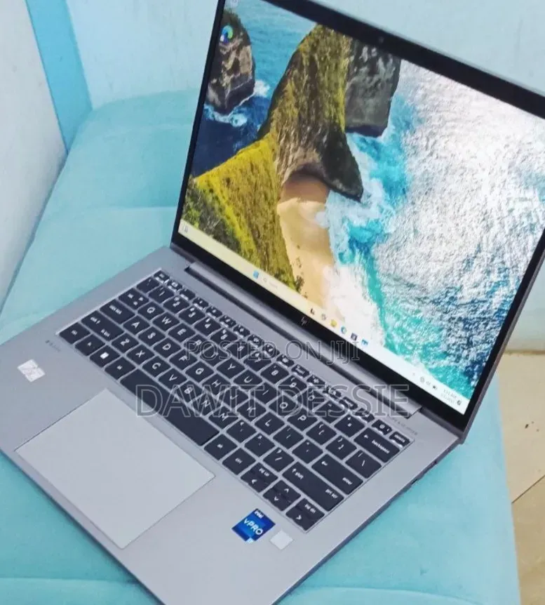 New Laptop HP 16GB Intel Core i7 SSD 512GB