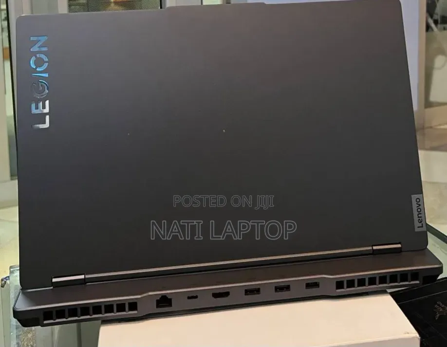 New Laptop Lenovo Legion 5 16GB AMD Ryzen 7 SSD 1T