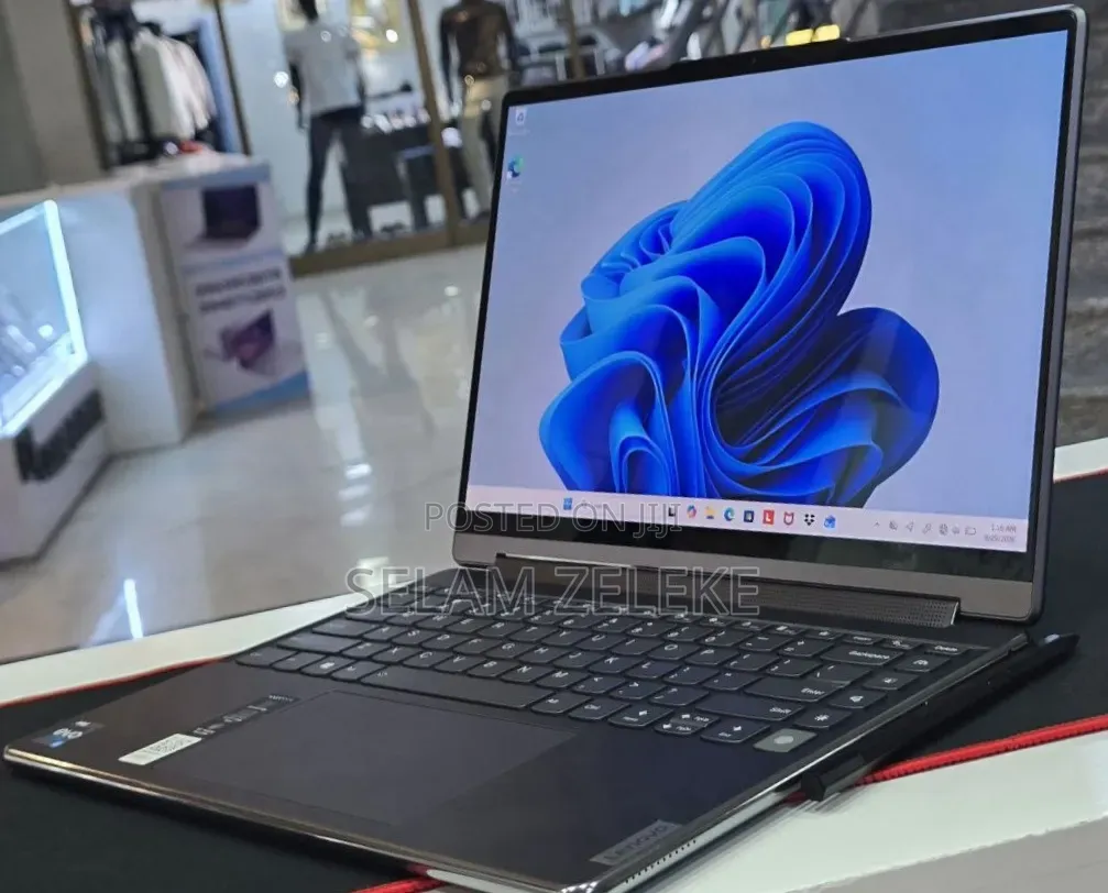 New Laptop Lenovo Yoga 9i 16GB Intel Core i7 SSD 1T