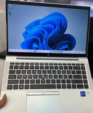 New Laptop HP EliteBook 840 G8 16GB Intel Core i7 SSD 512GB