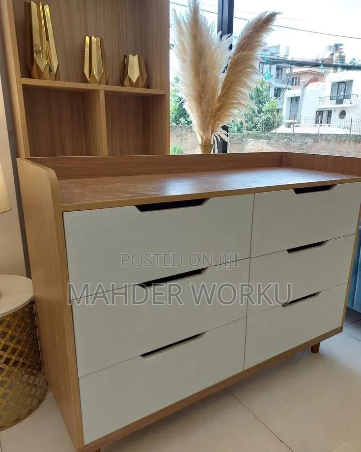 Chest Drawer