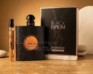 Black Opium - Yves Saint Laurent