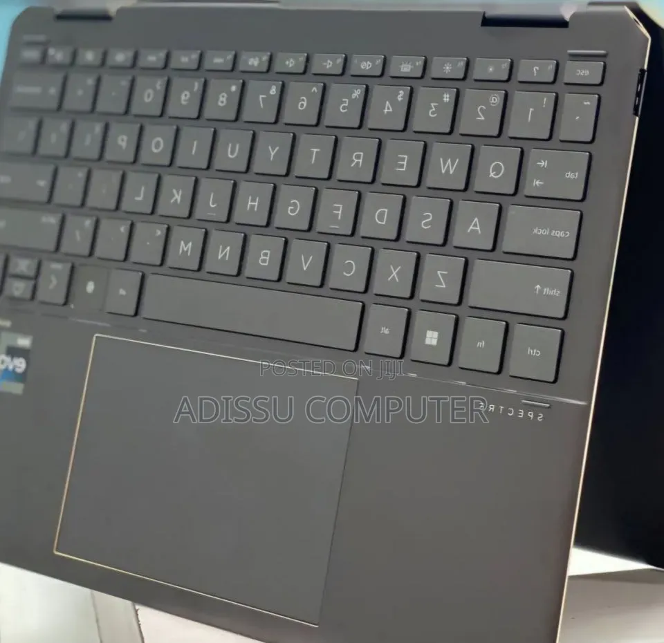 New Laptop HP Spectre 16GB Intel Core i7 SSD 1T