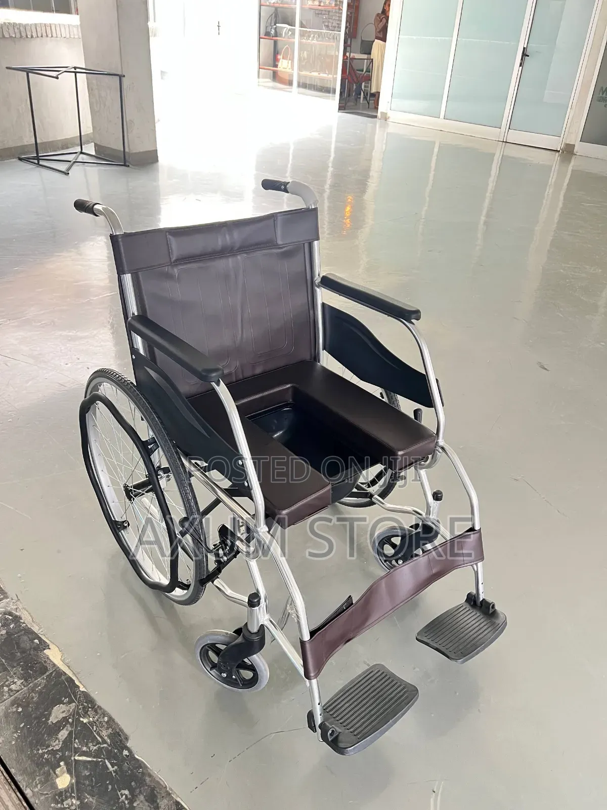 ጠንካራ እና ዘላቂ ዊልቸር — Strong and Durable Wheelchair