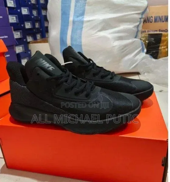 Nike Precision 4 Basketball Shoes