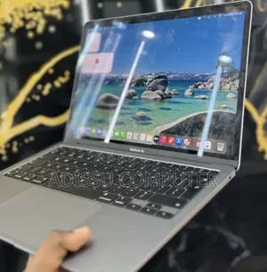 New Laptop Apple MacBook Air 2020 M1 16GB Apple M1 SSD 256GB
