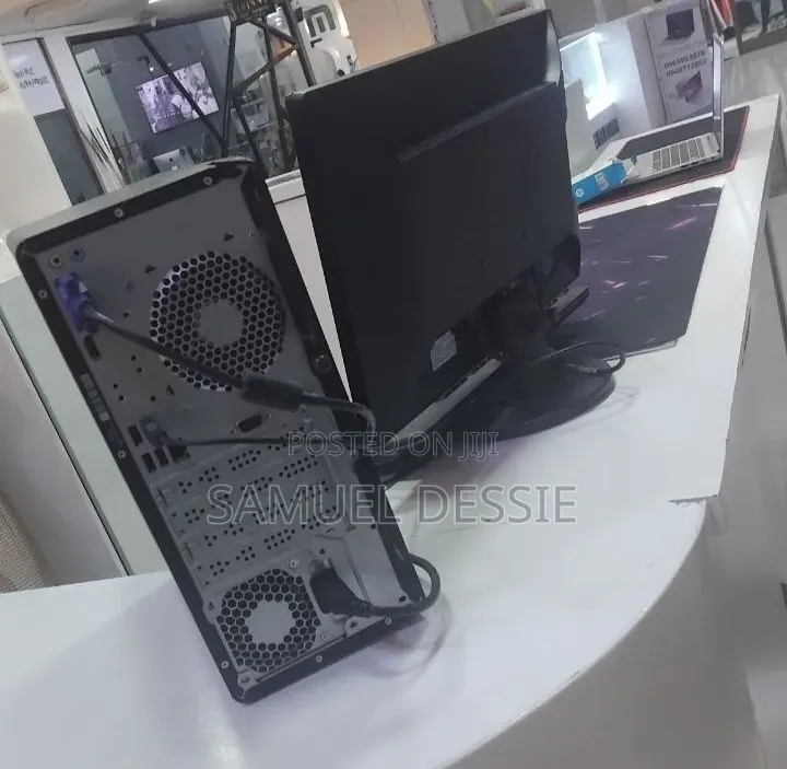 New Desktop Computer HP 290 G4 8GB Intel Core i7 HDD 1T