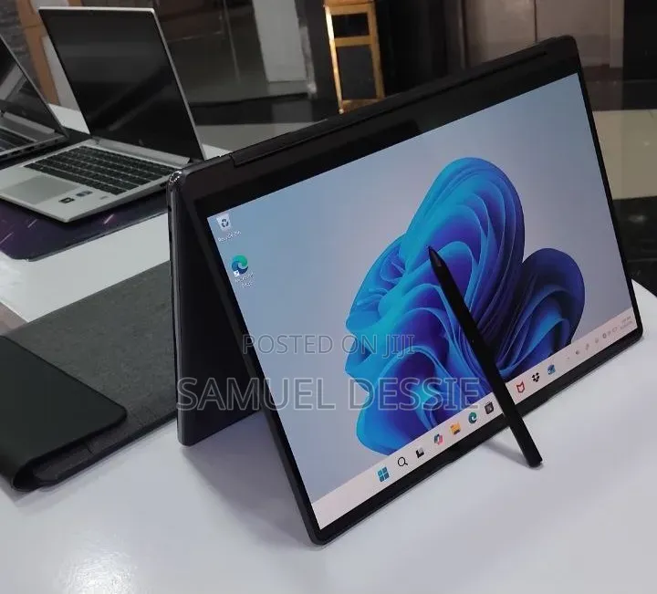 New Laptop Lenovo Yoga 9i 16GB Intel Core i7 SSD 1T