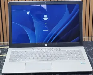 New Laptop HP Pavilion 15 8GB Intel Core i5 HDD 1T