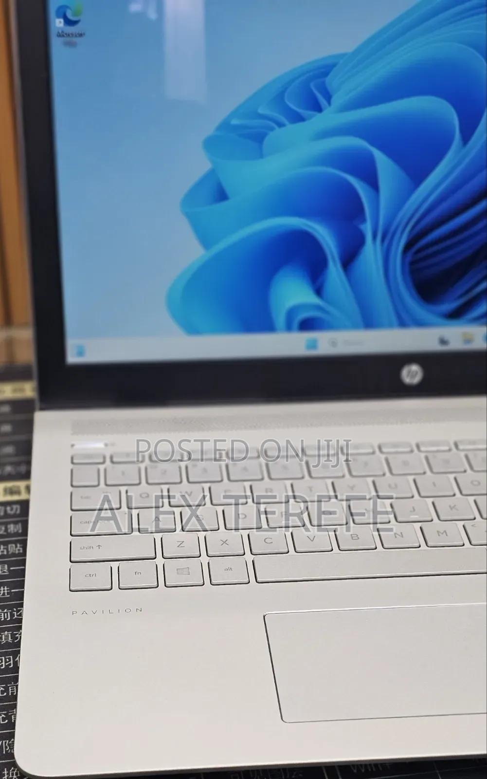 New Laptop HP Pavilion 15 8GB Intel Core i5 HDD 1T