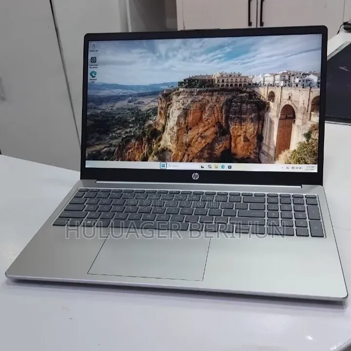 New Laptop HP Stream Notebook 16GB Intel Core i7 SSD 1T