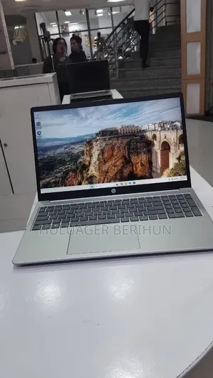 New Laptop HP Stream Notebook 16GB Intel Core i7 SSD 1T