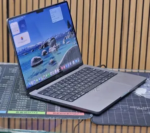 New Laptop Apple MacBook Pro 2021 M1 16GB Apple M1 Pro SSD 512GB