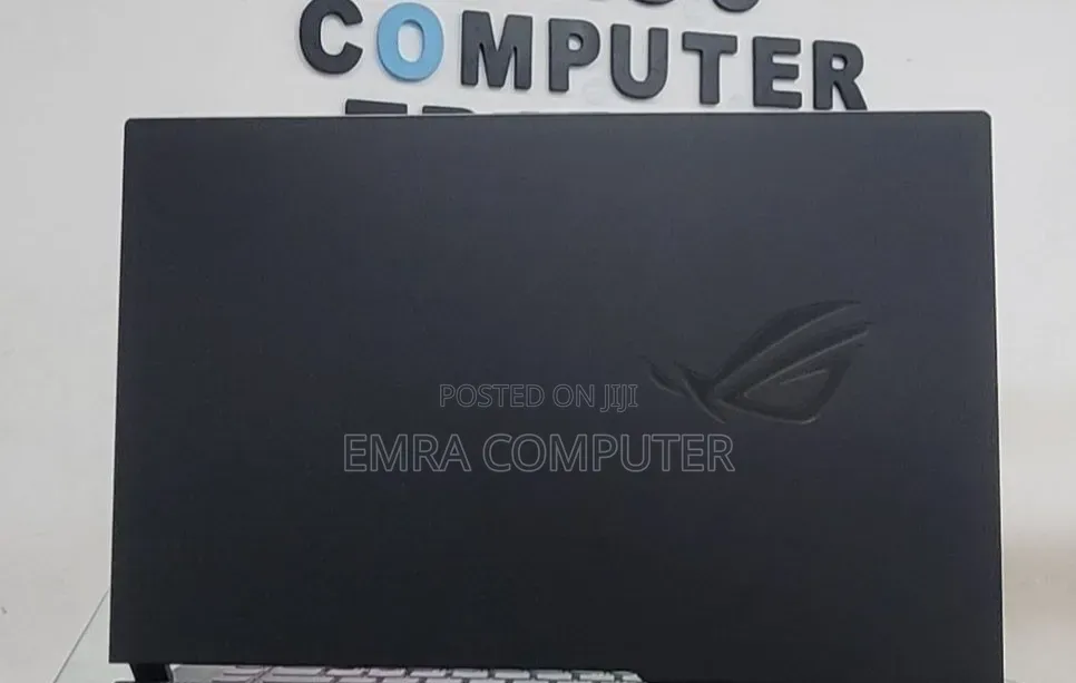 New Laptop Asus 16GB AMD Ryzen 9 SSD 512GB