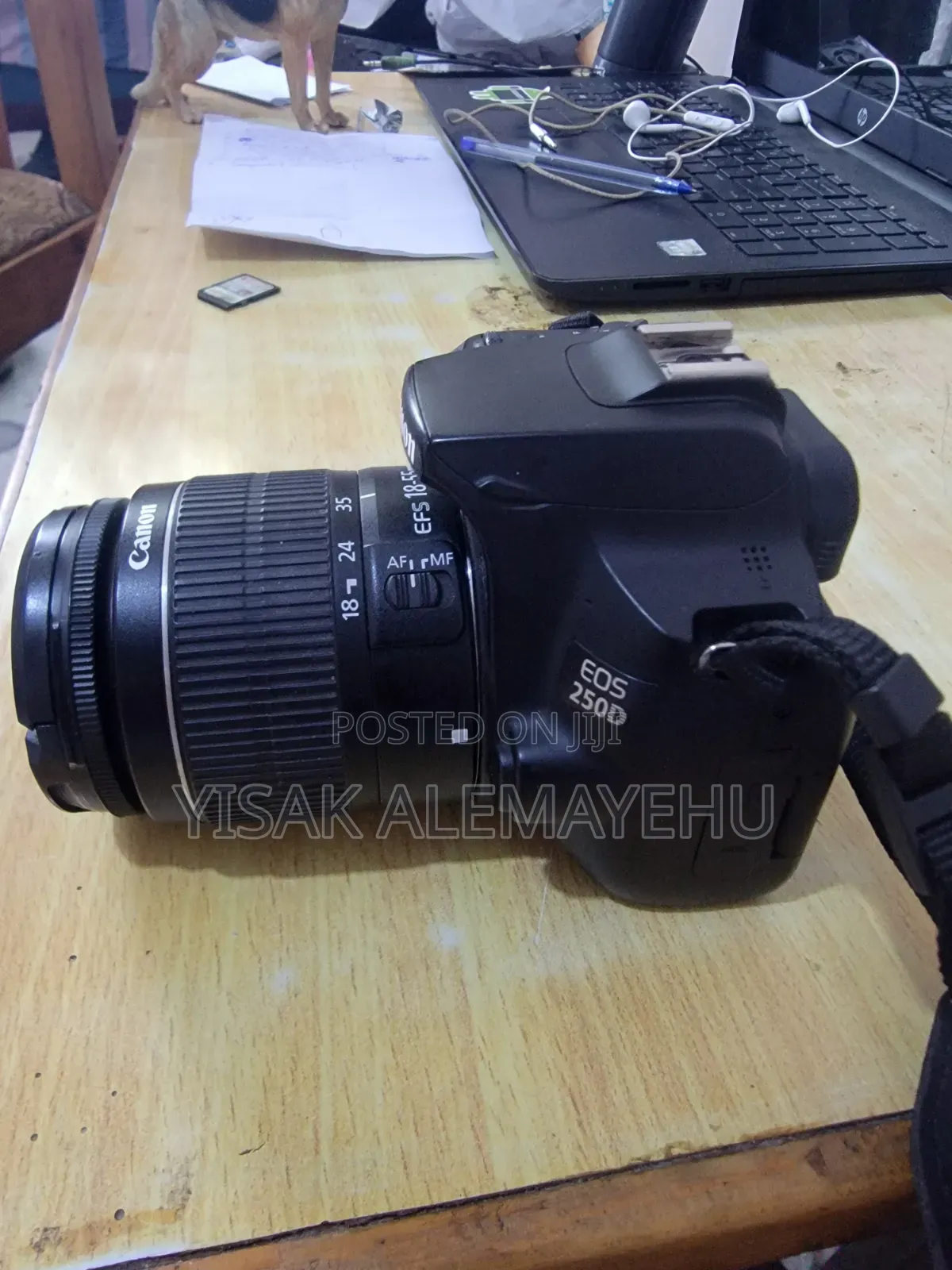 Canon 250D