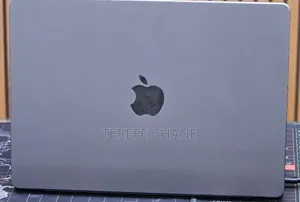 New Laptop Apple MacBook Pro 2021 M1 16GB Apple M1 SSD 512GB