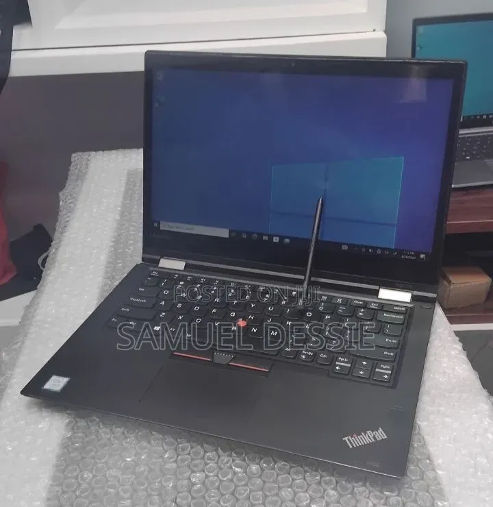 New Laptop Lenovo ThinkPad Yoga 370 8GB Intel Core i5 SSD 256GB